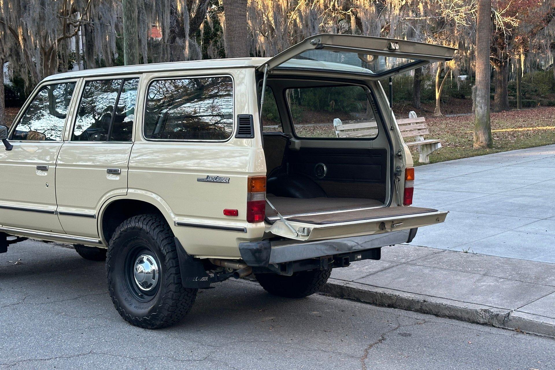 1985 Toyota Land Cruiser FJ60