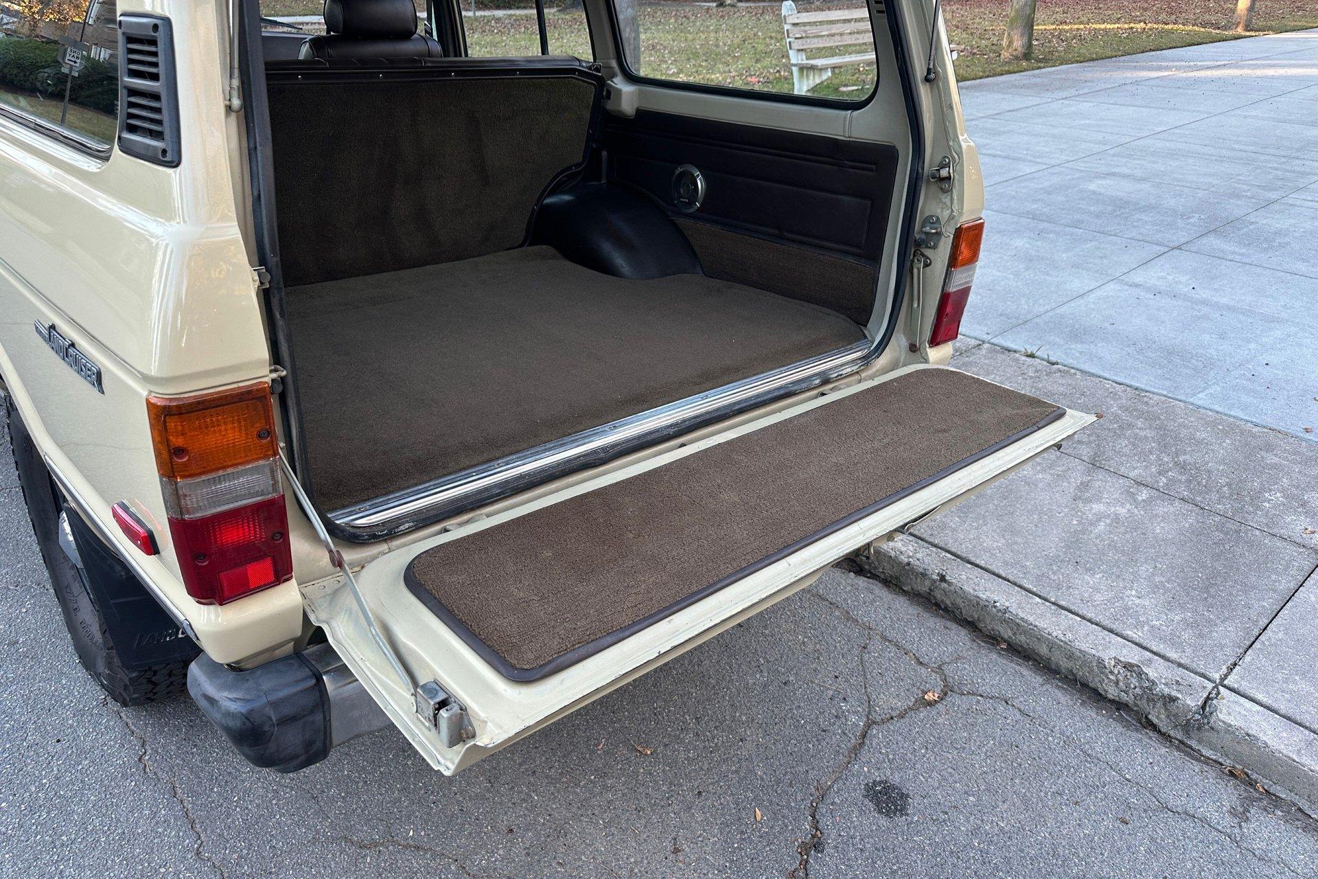 1985 Toyota Land Cruiser FJ60