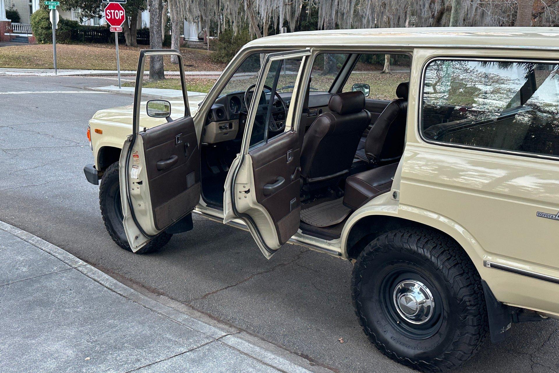 1985 Toyota Land Cruiser FJ60