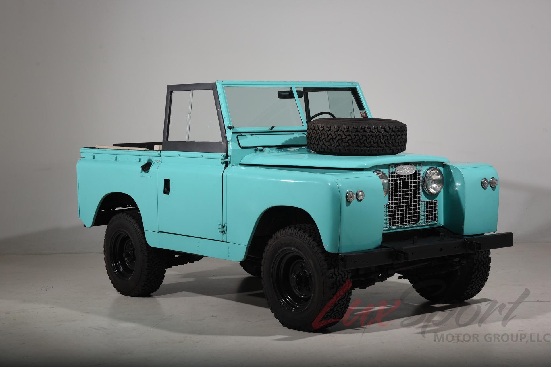 1967 Land Rover Series IIA - 4