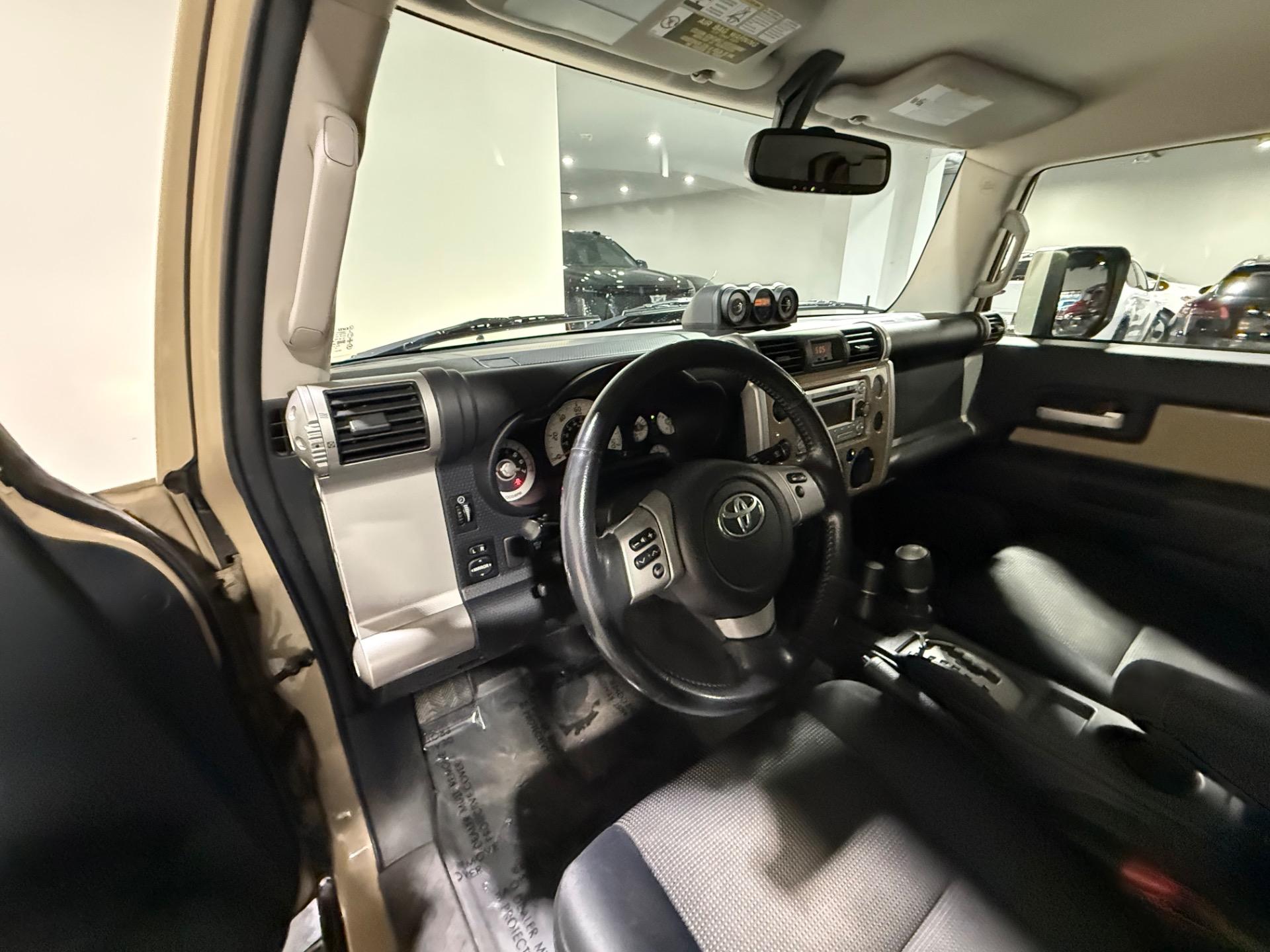 2014 Toyota FJ Cruiser