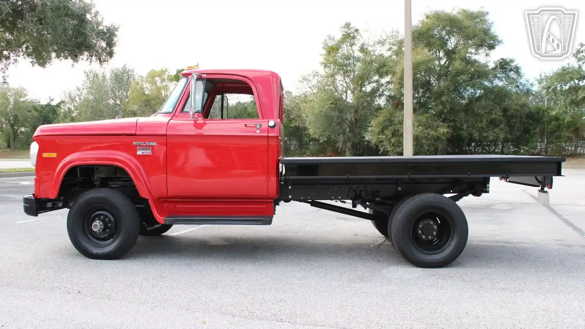 1971 Dodge Power Wagon 4x4 Flatbed