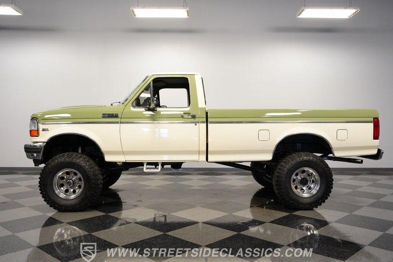1996 Ford F-250 Custom - 2
