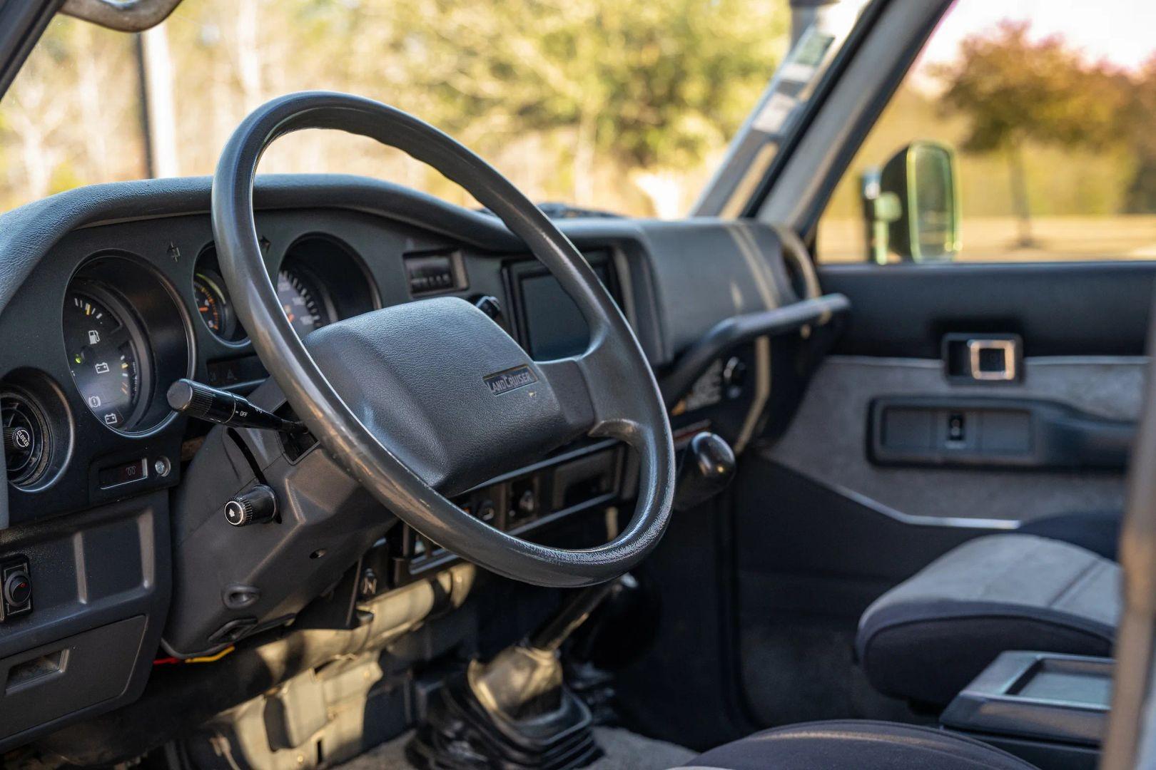 1988 Toyota Land Cruiser HJ61