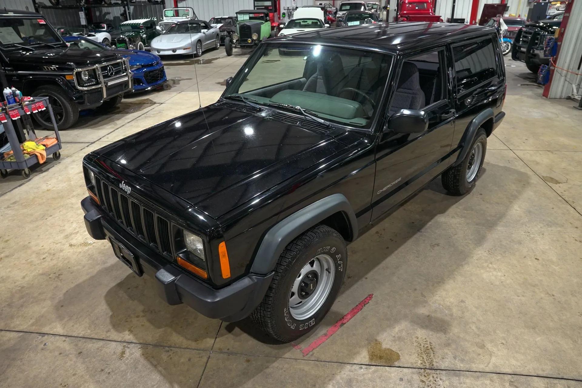 1998 Jeep Cherokee - 5
