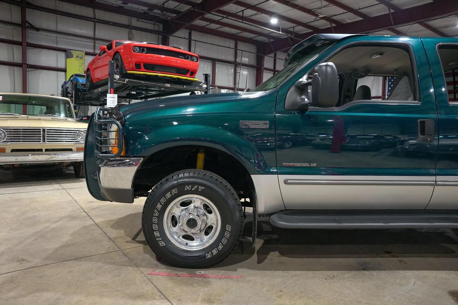 1999 Ford F-250 Super Duty XLT