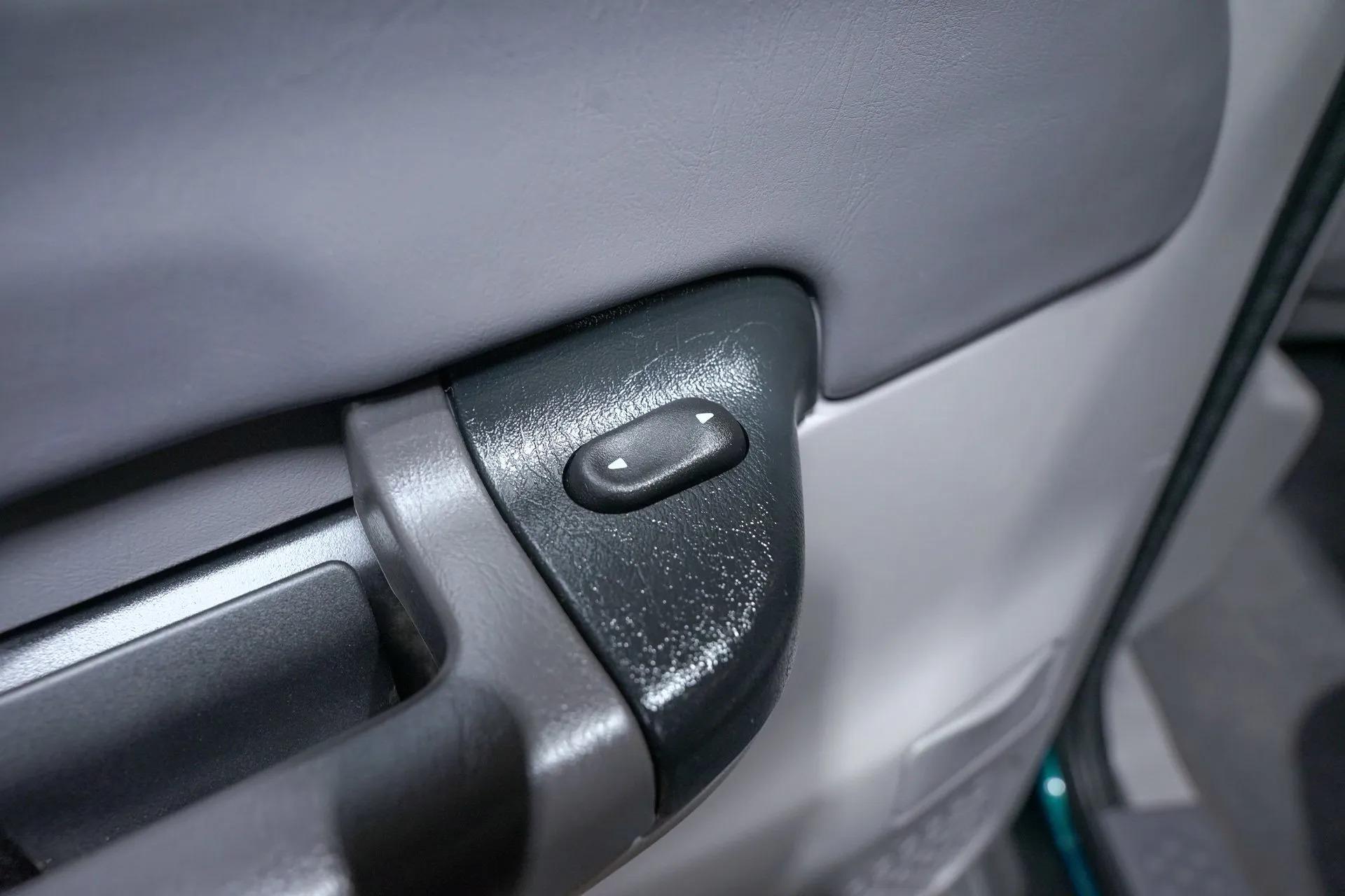 1999 Ford F-250 Super Duty XLT