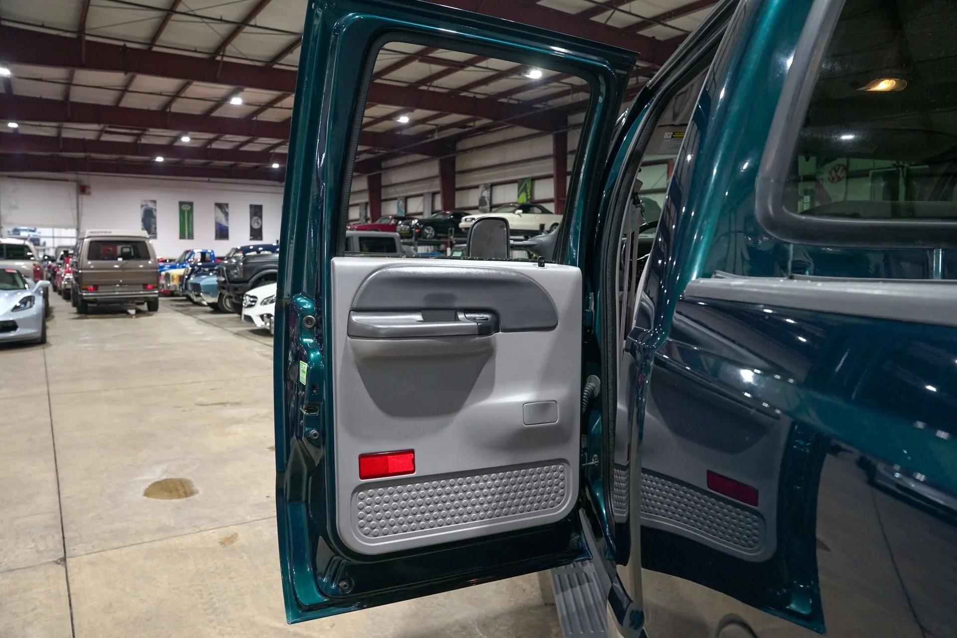 1999 Ford F-250 Super Duty XLT