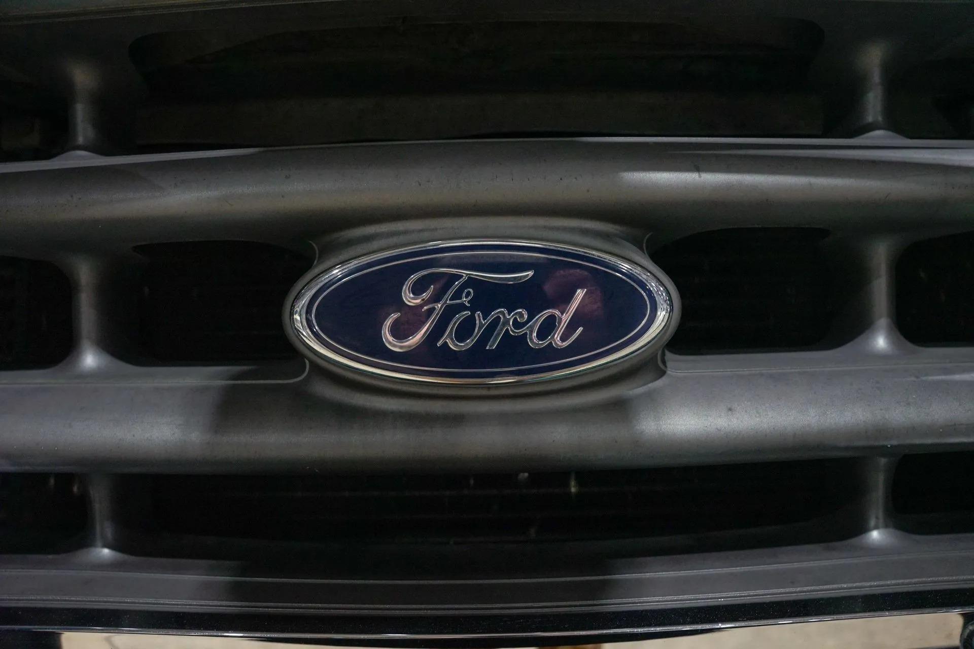 1999 Ford F-250 Super Duty XLT