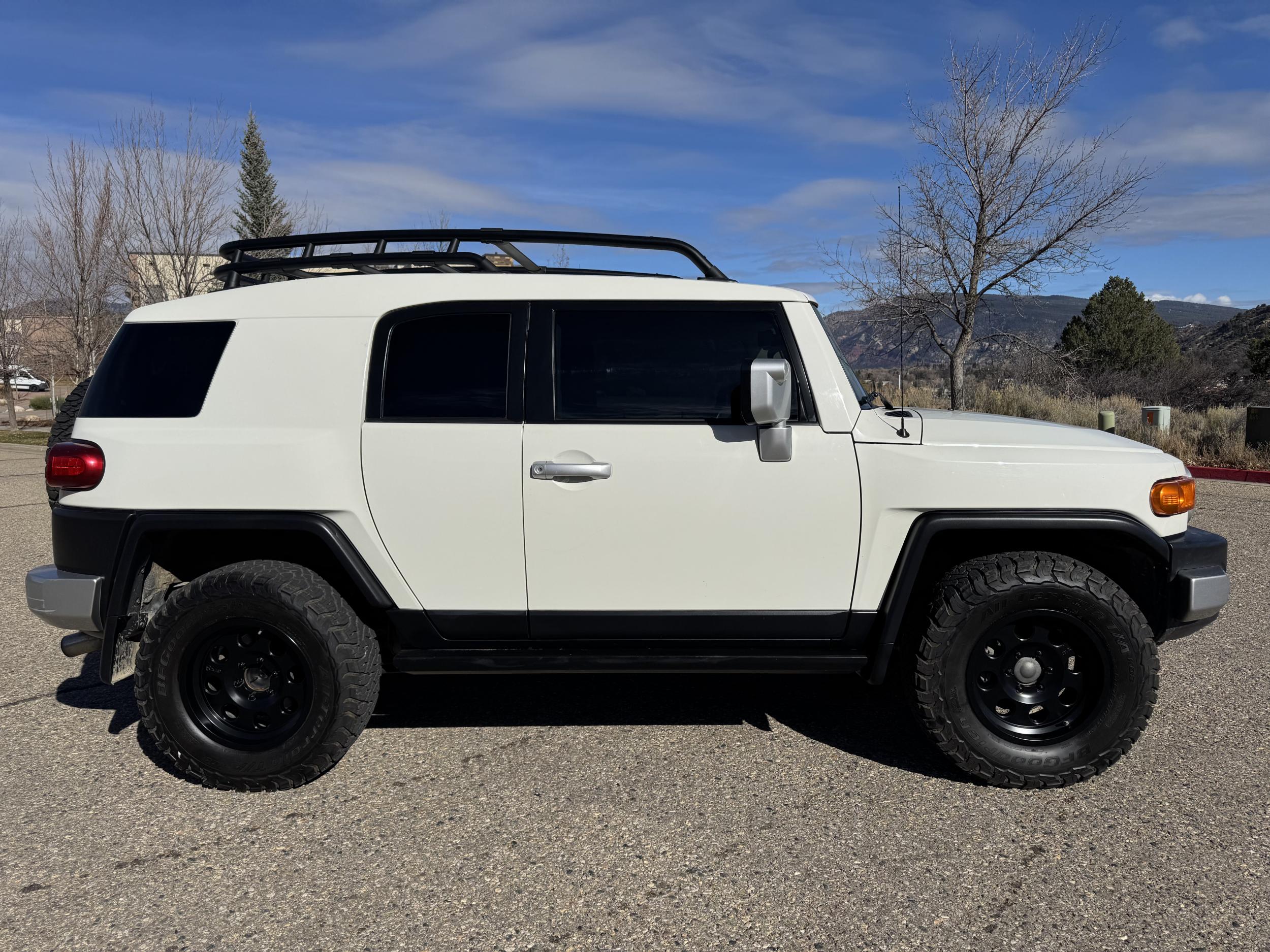 2012 Toyota FJ Cruiser 4×4 - 2