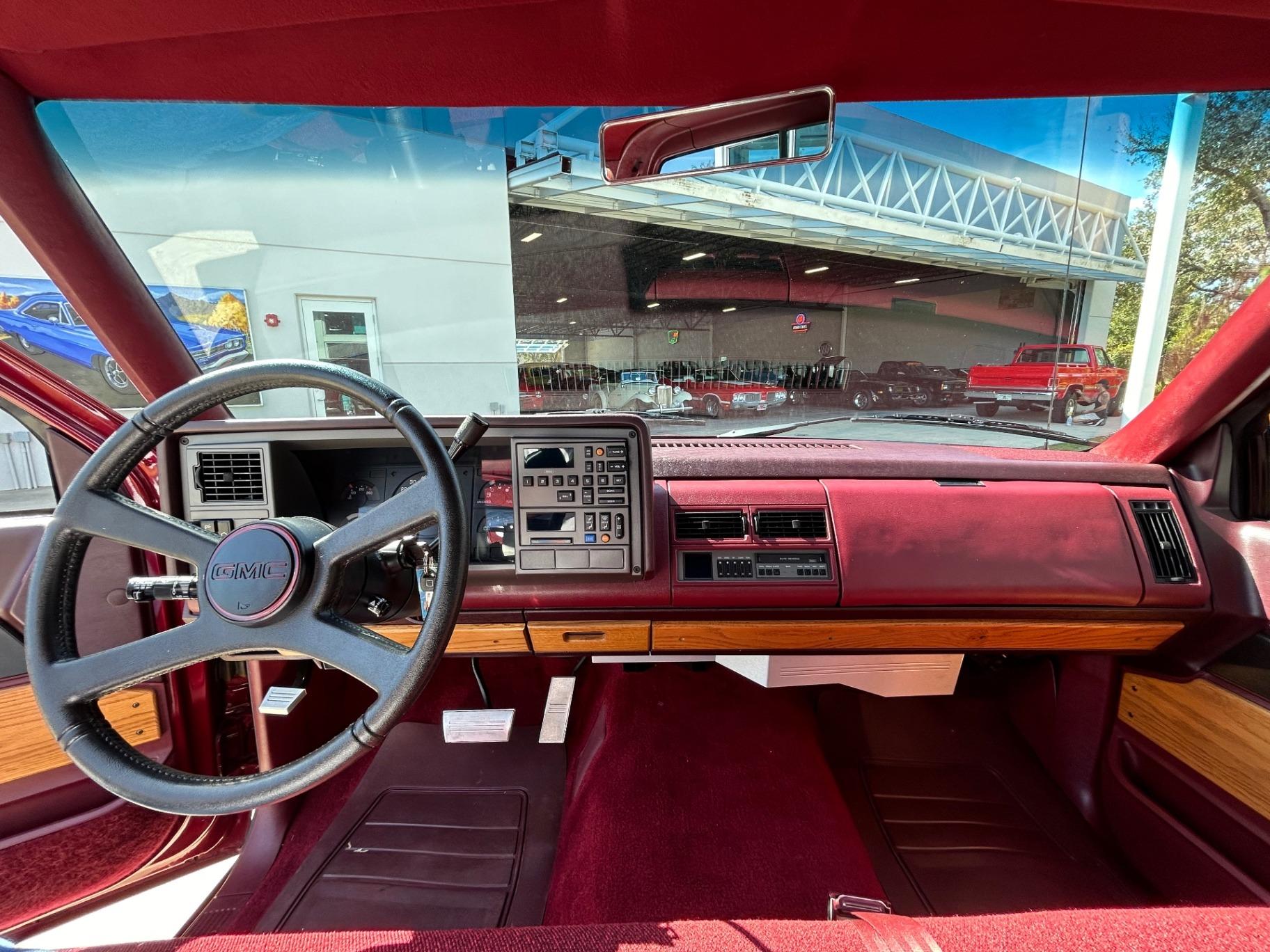 1989 GMC C1500 Sierra Santa Fe Edition