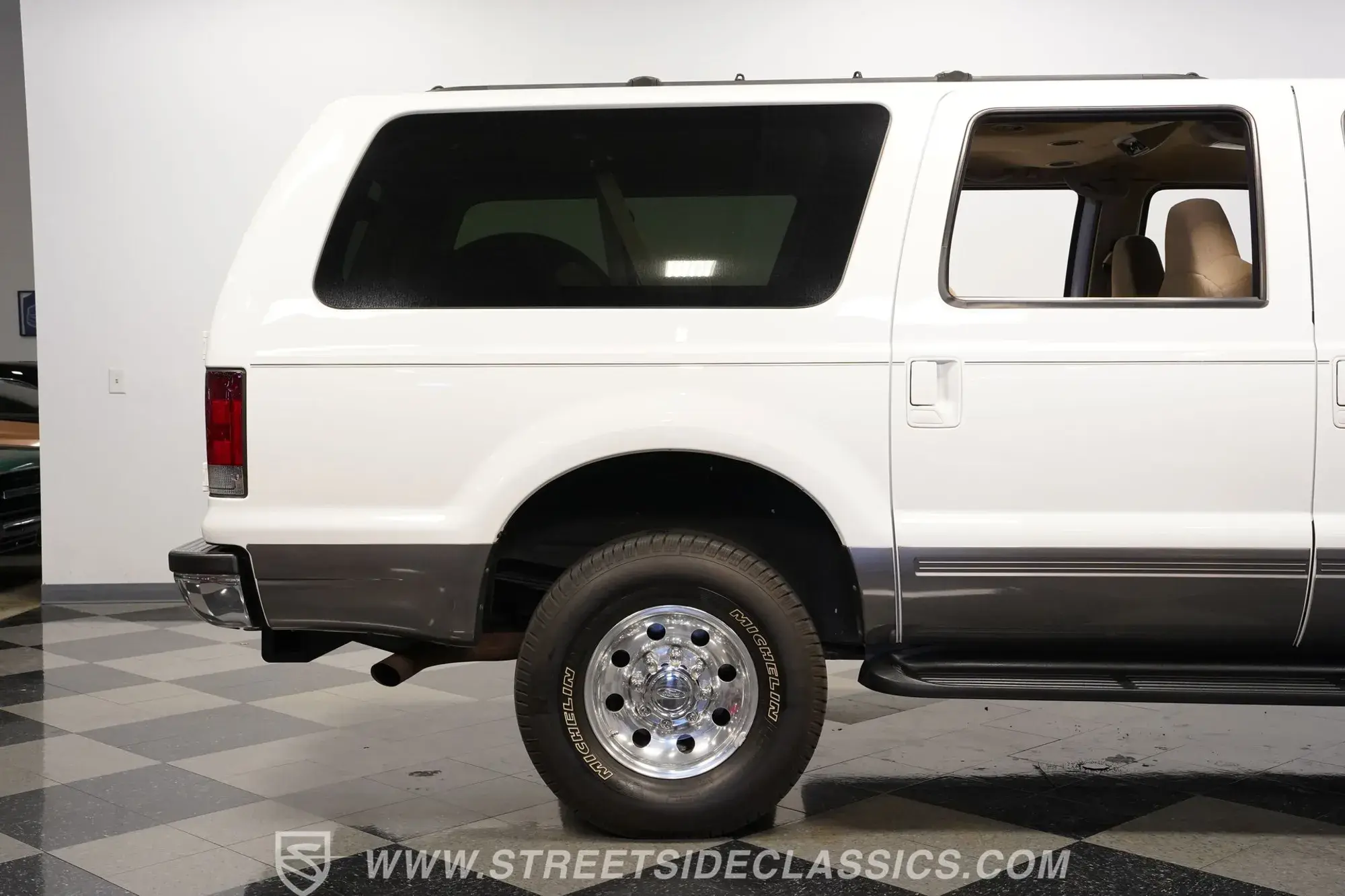 2002 Ford Excursion XLT 4×4