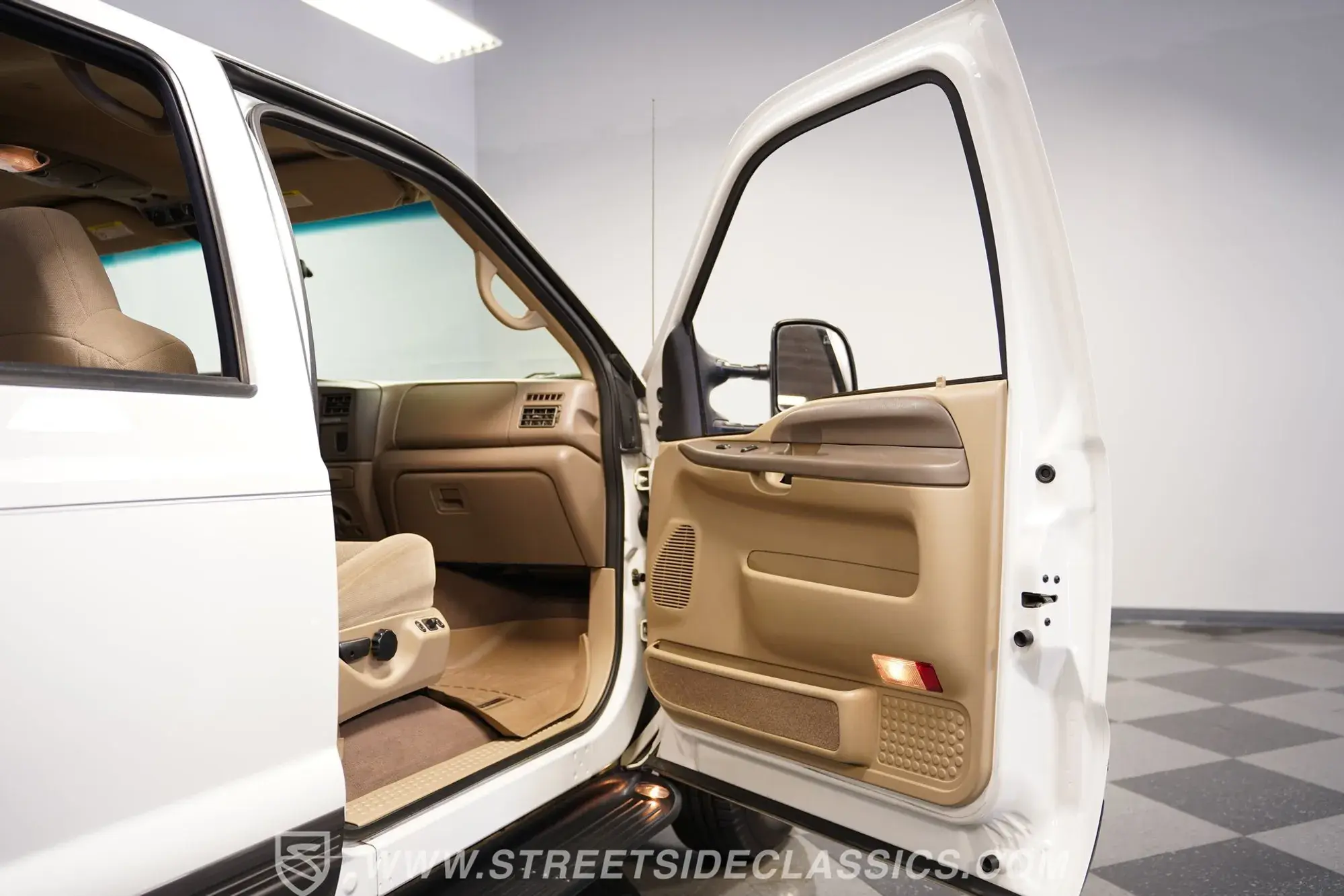 2002 Ford Excursion XLT 4×4