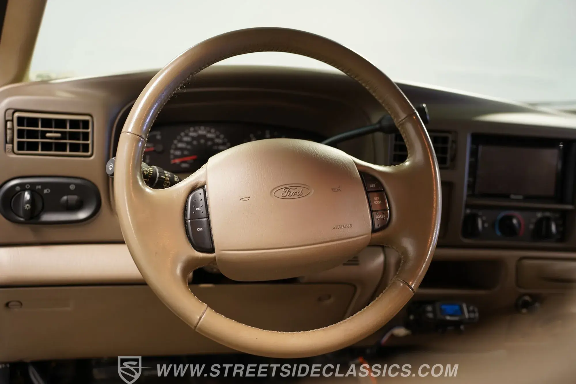 2002 Ford Excursion XLT 4×4