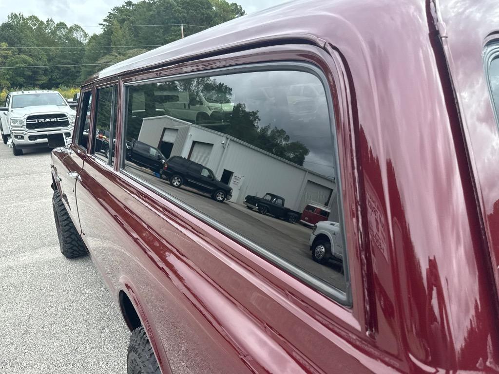 Restored 1972 Chevrolet Surburban