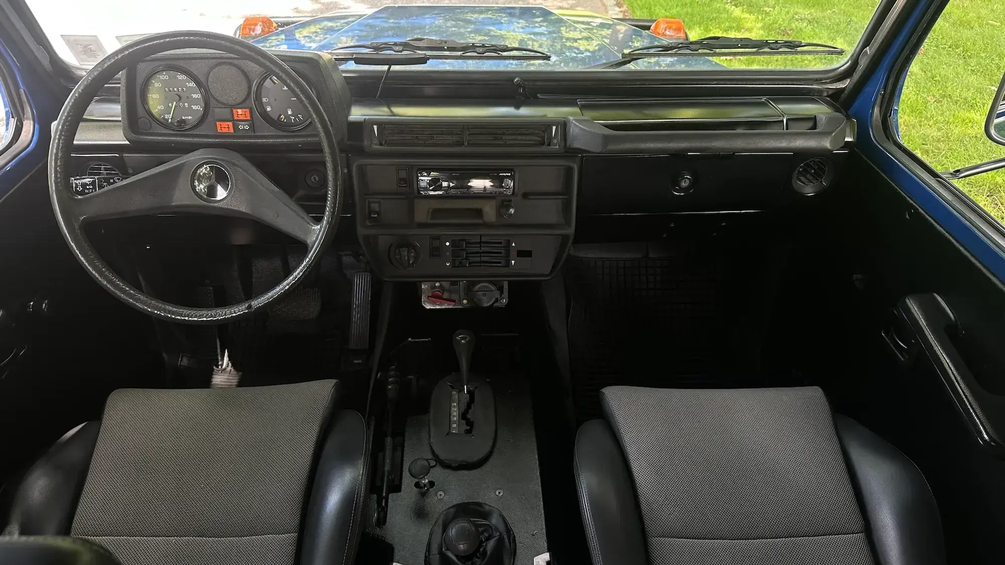 1990 Mercedes-Benz 230GE