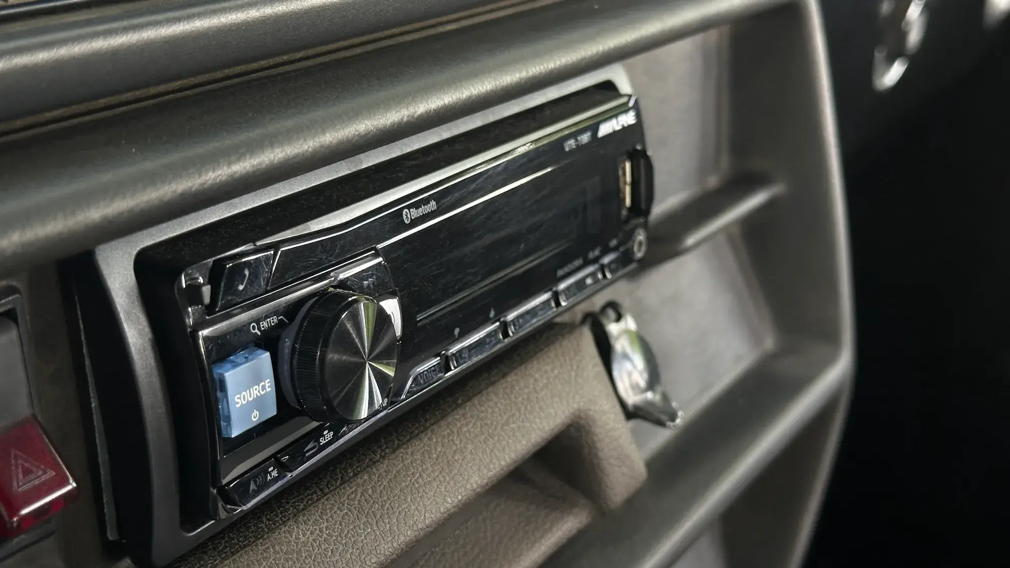 1990 Mercedes-Benz 230GE