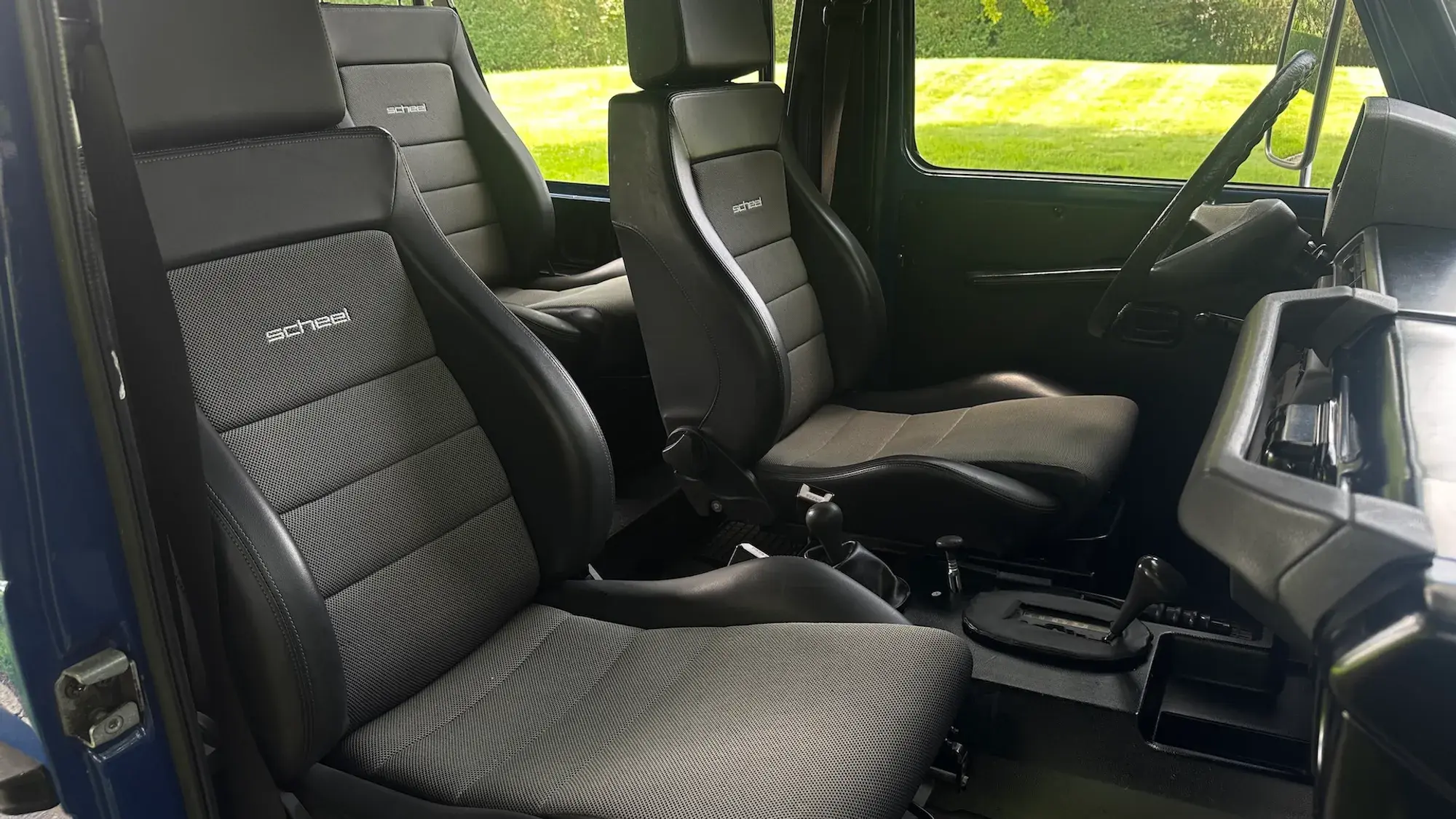 1990 Mercedes-Benz 230GE