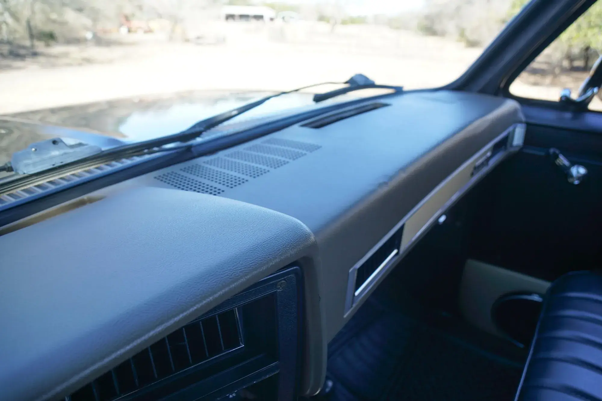 1983 GMC K2500 Sierra Classic