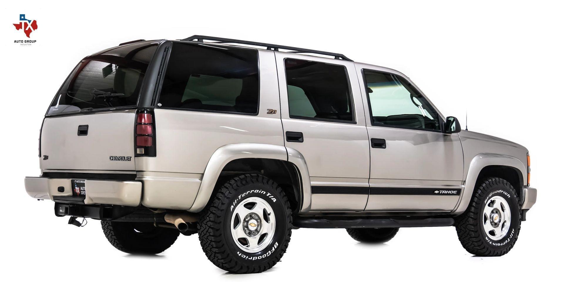 1-Owner 2000 Chevrolet Tahoe Z71 - 4