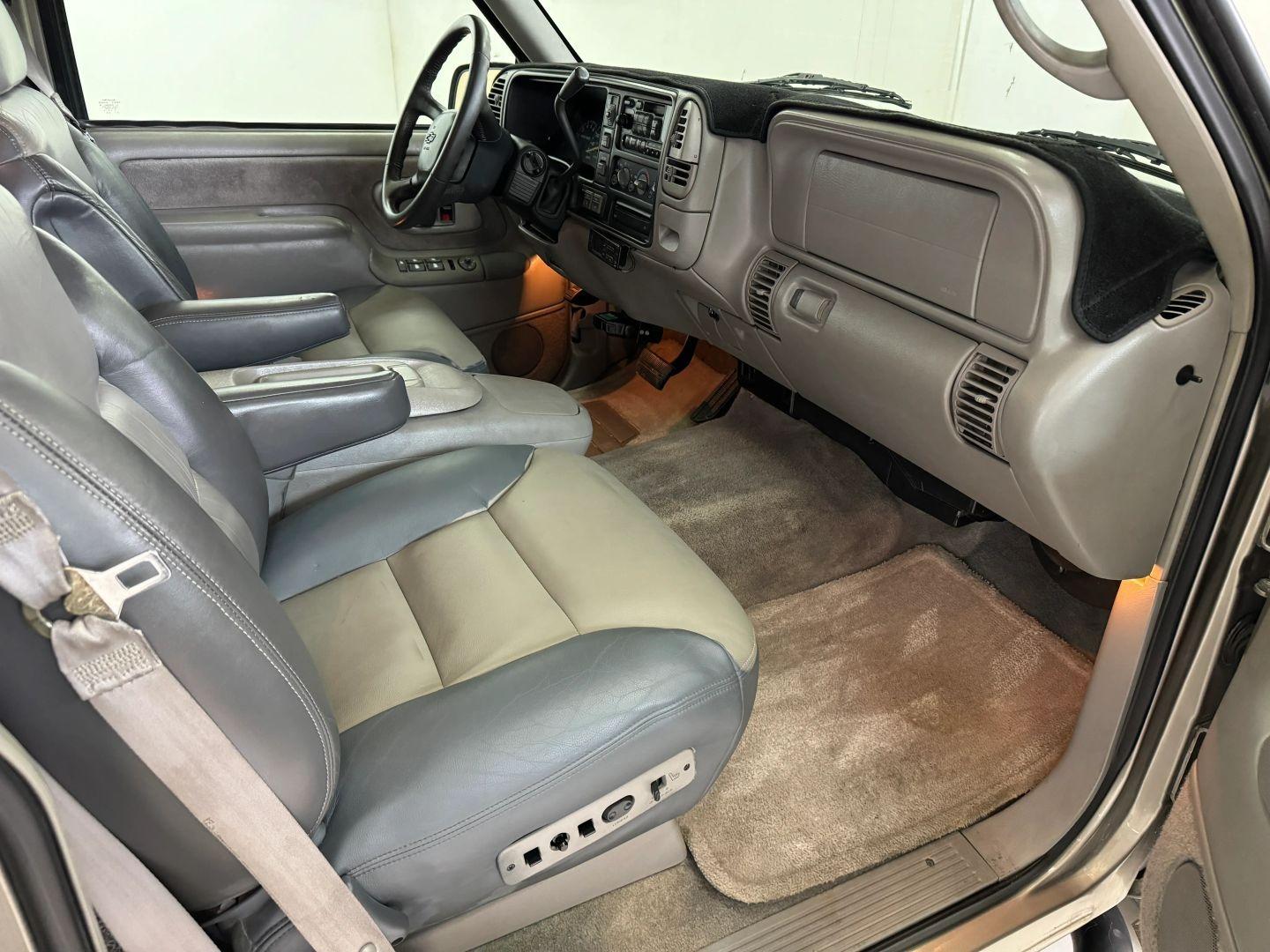 1-Owner 2000 Chevrolet Tahoe Z71