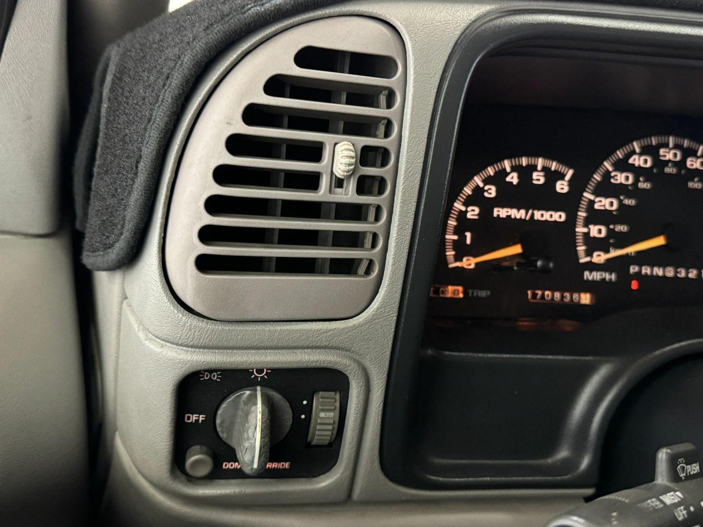 1-Owner 2000 Chevrolet Tahoe Z71