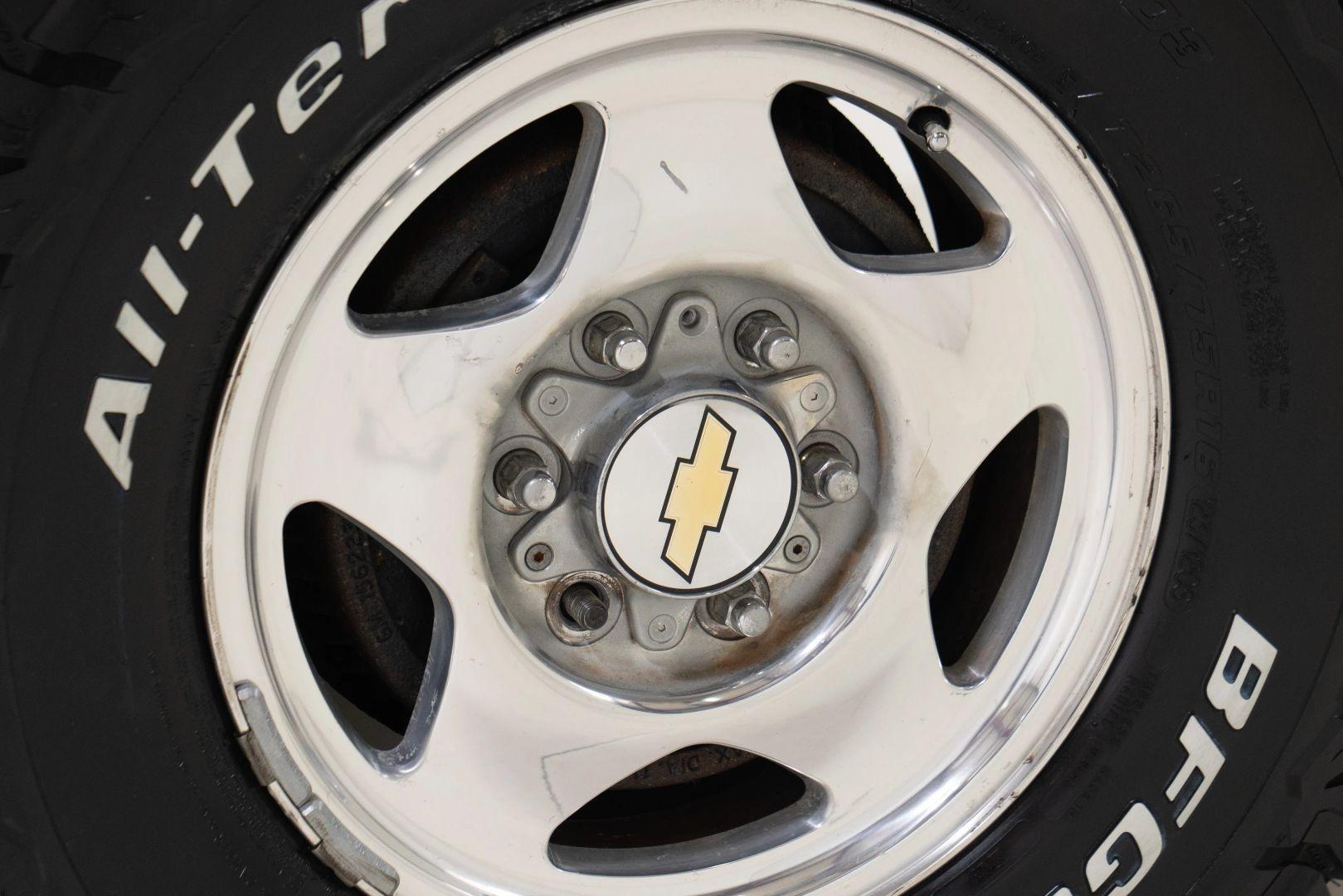 1-Owner 2000 Chevrolet Tahoe Z71