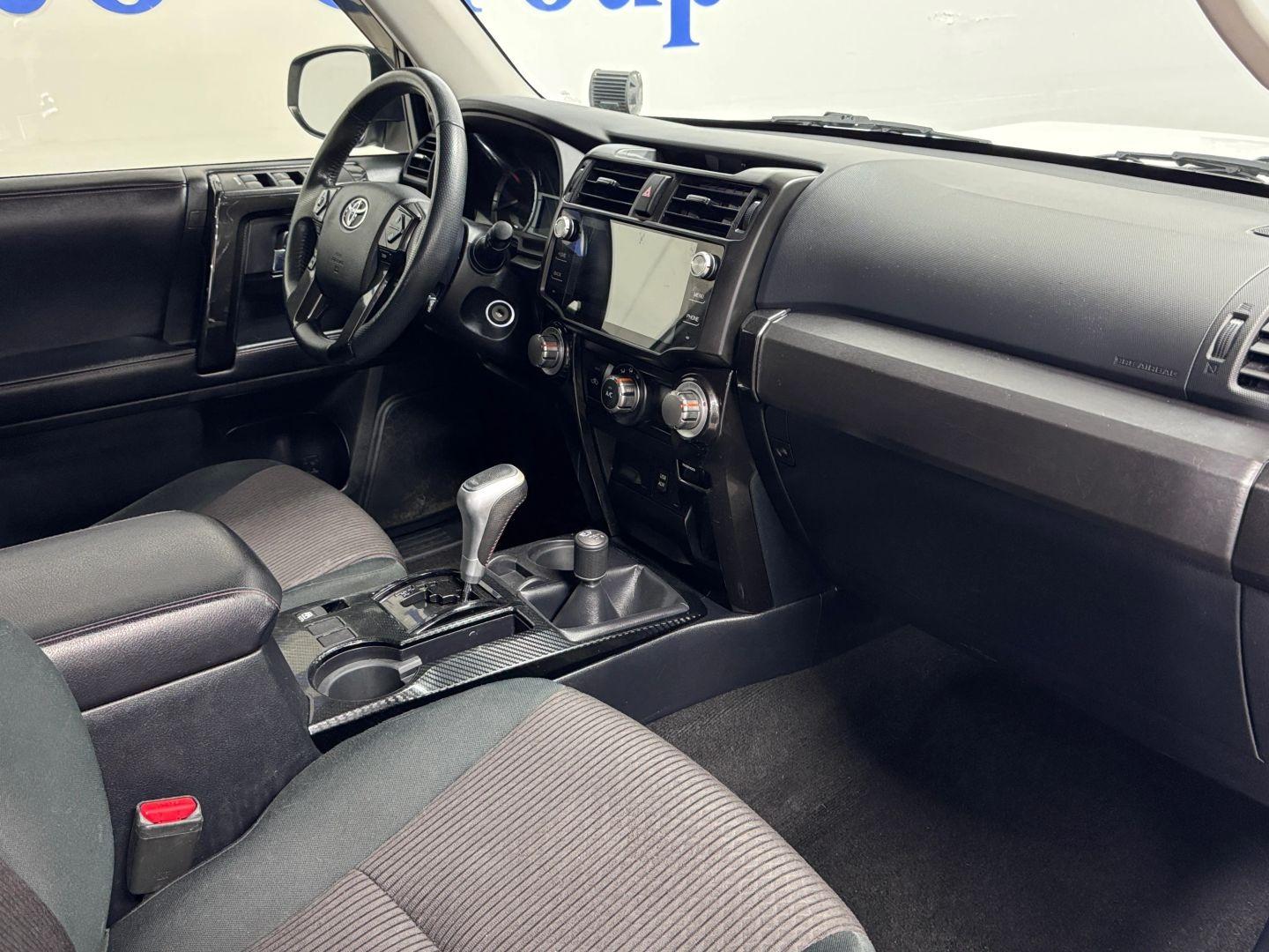 2019 Toyota 4Runner Off-Road