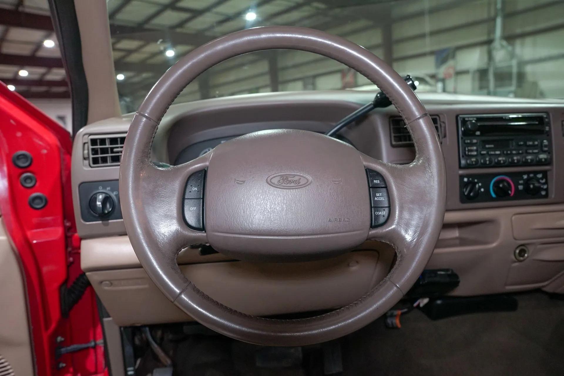 1999 Ford F-350 Super Duty Lariat