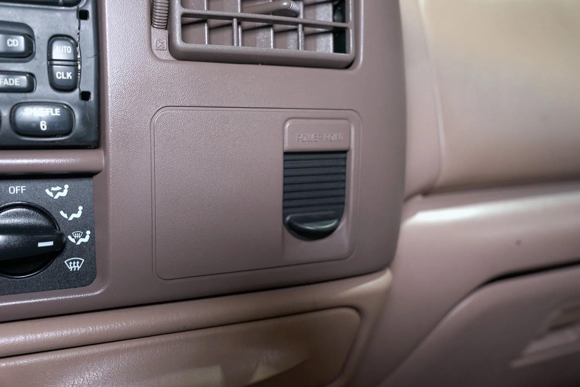 1999 Ford F-350 Super Duty Lariat