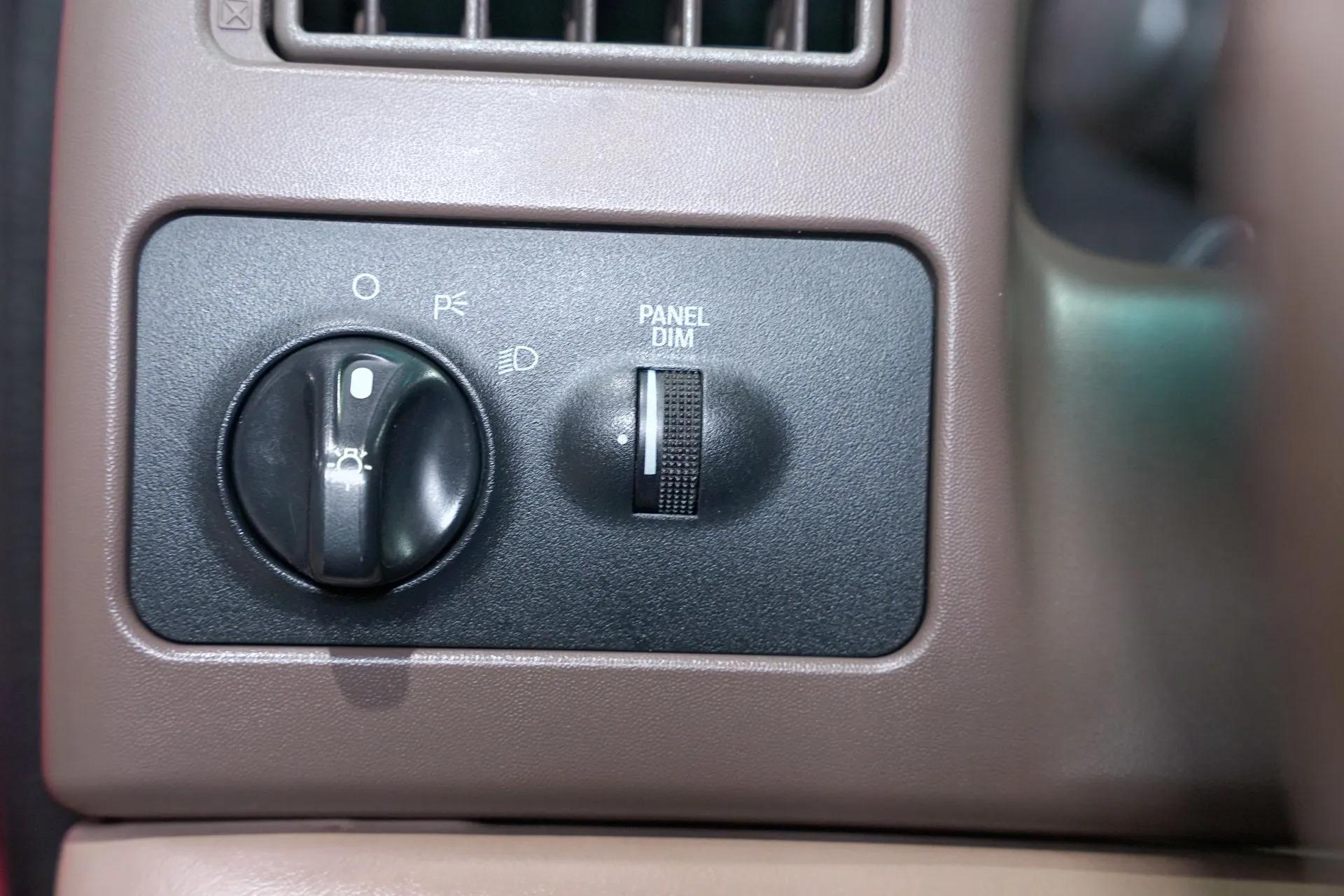 1999 Ford F-350 Super Duty Lariat