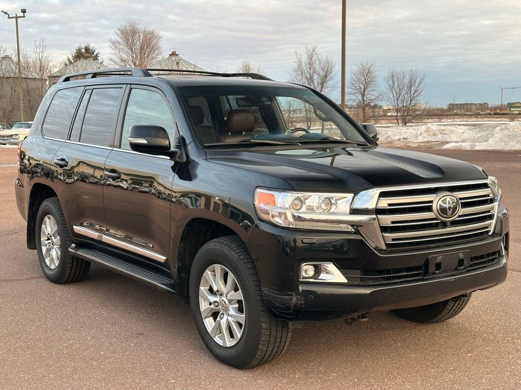 2016 Toyota Land Cruiser - 5