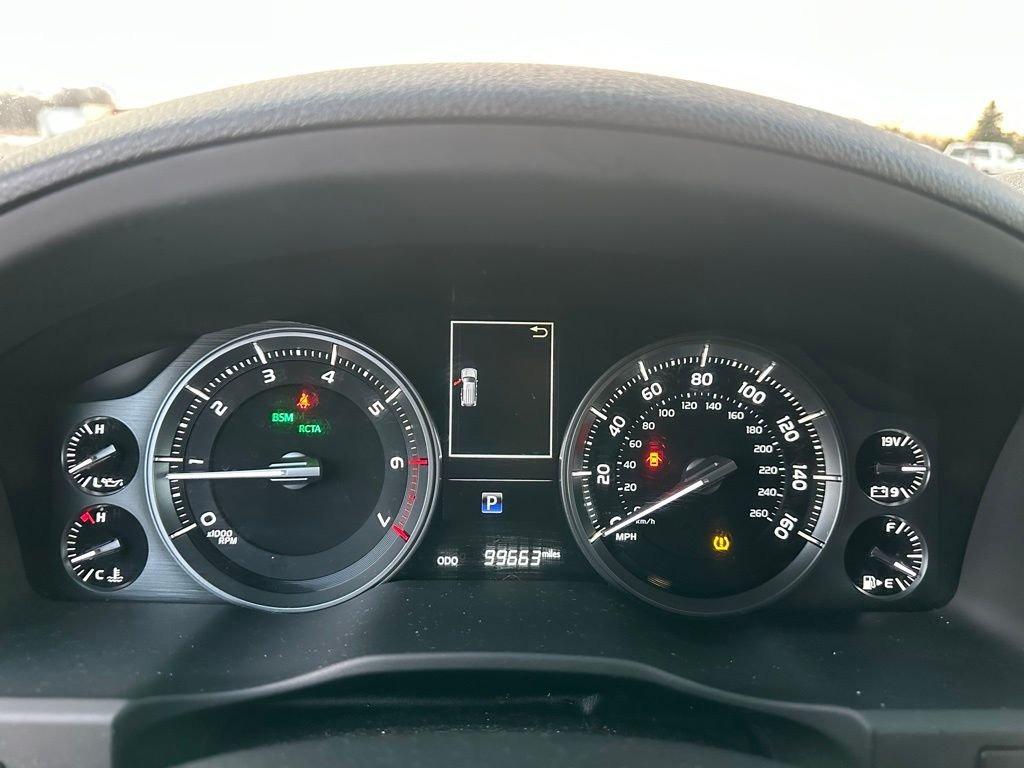 2016 Toyota Land Cruiser