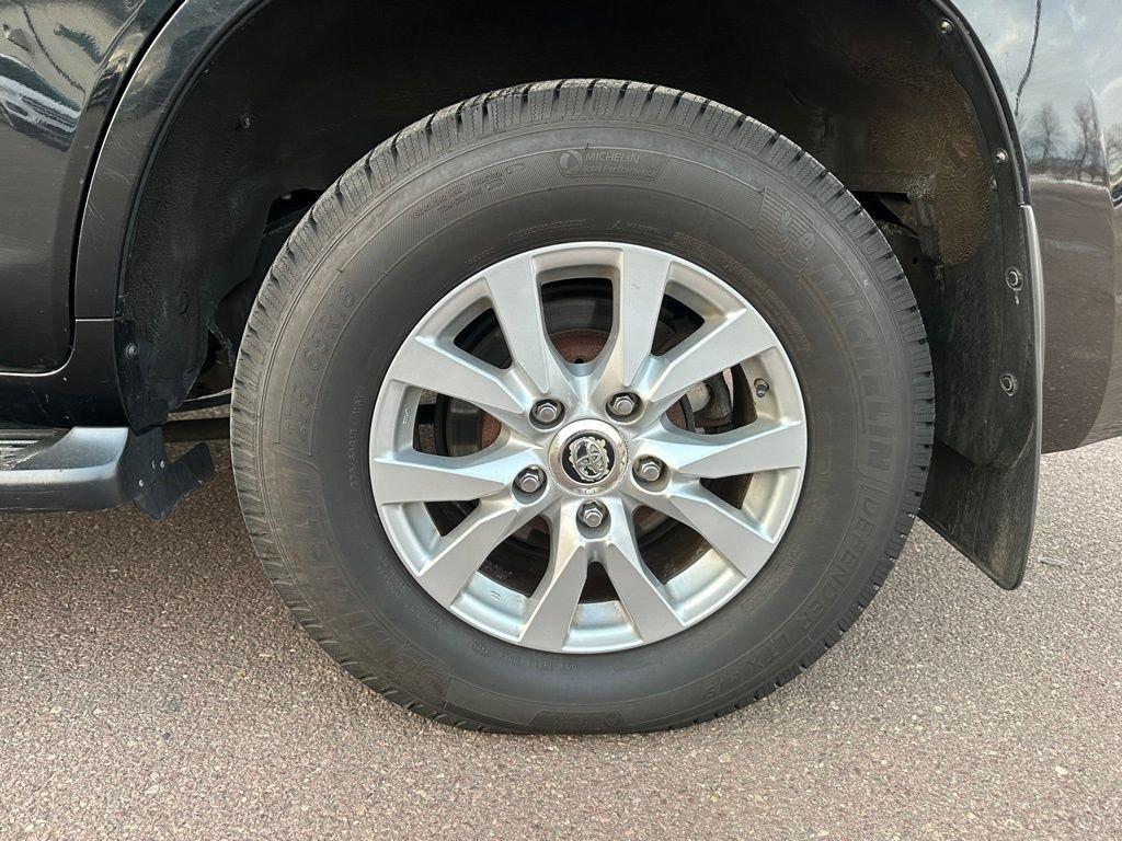 2016 Toyota Land Cruiser