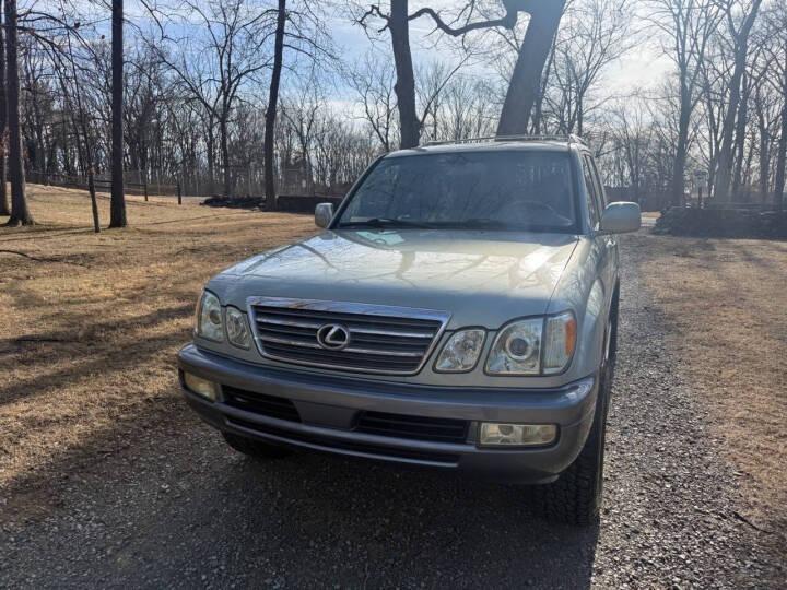 2004 Lexus LX 470