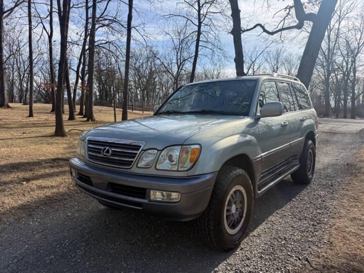 2004 Lexus LX 470