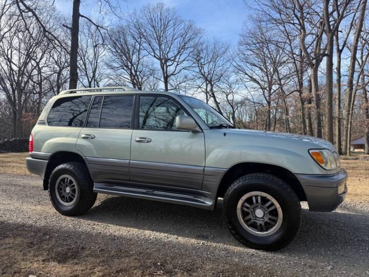 2004 Lexus LX 470 - 3