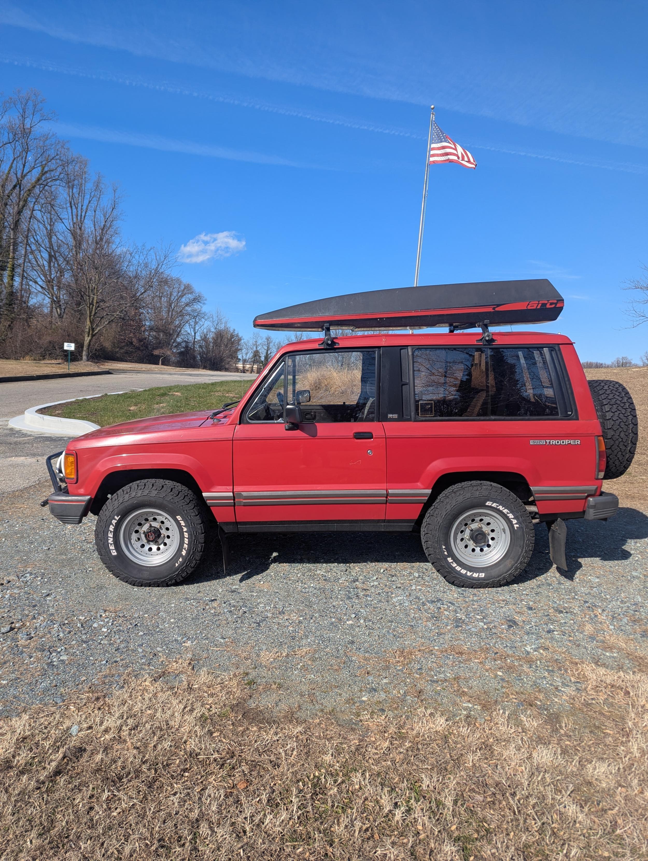 56k-Mile 1989 Isuzu Trooper RS - 2