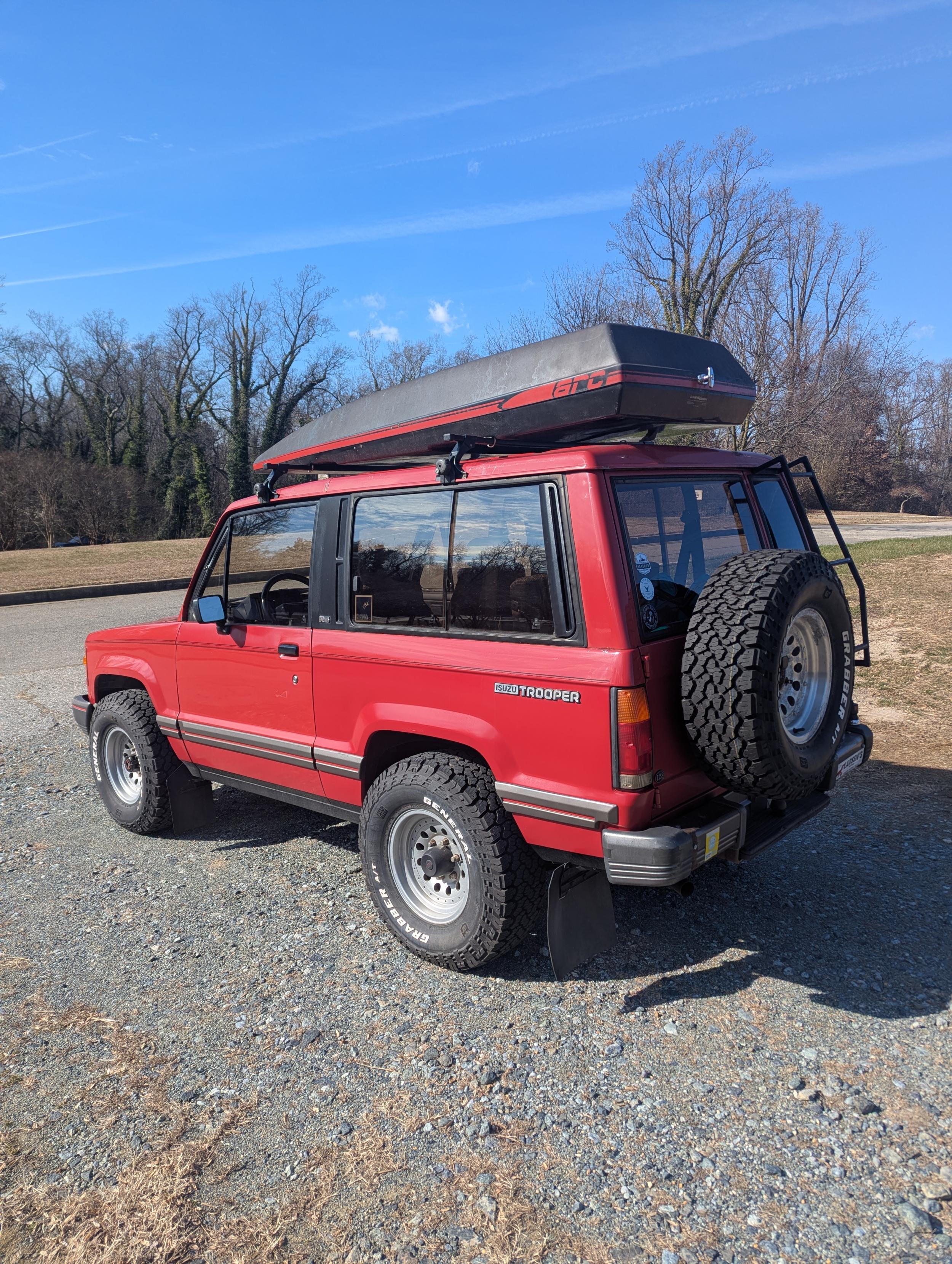 56k-Mile 1989 Isuzu Trooper RS