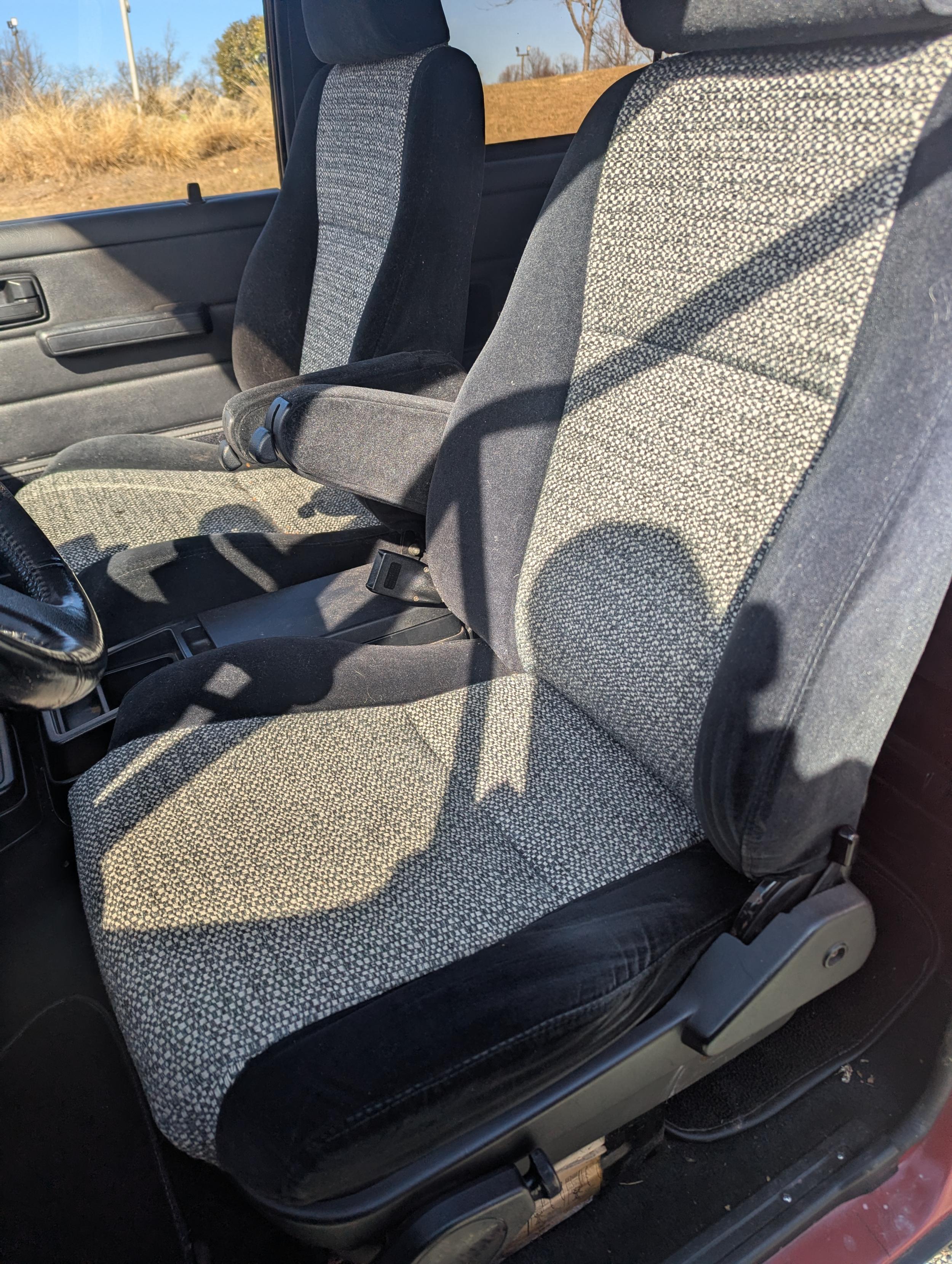 56k-Mile 1989 Isuzu Trooper RS