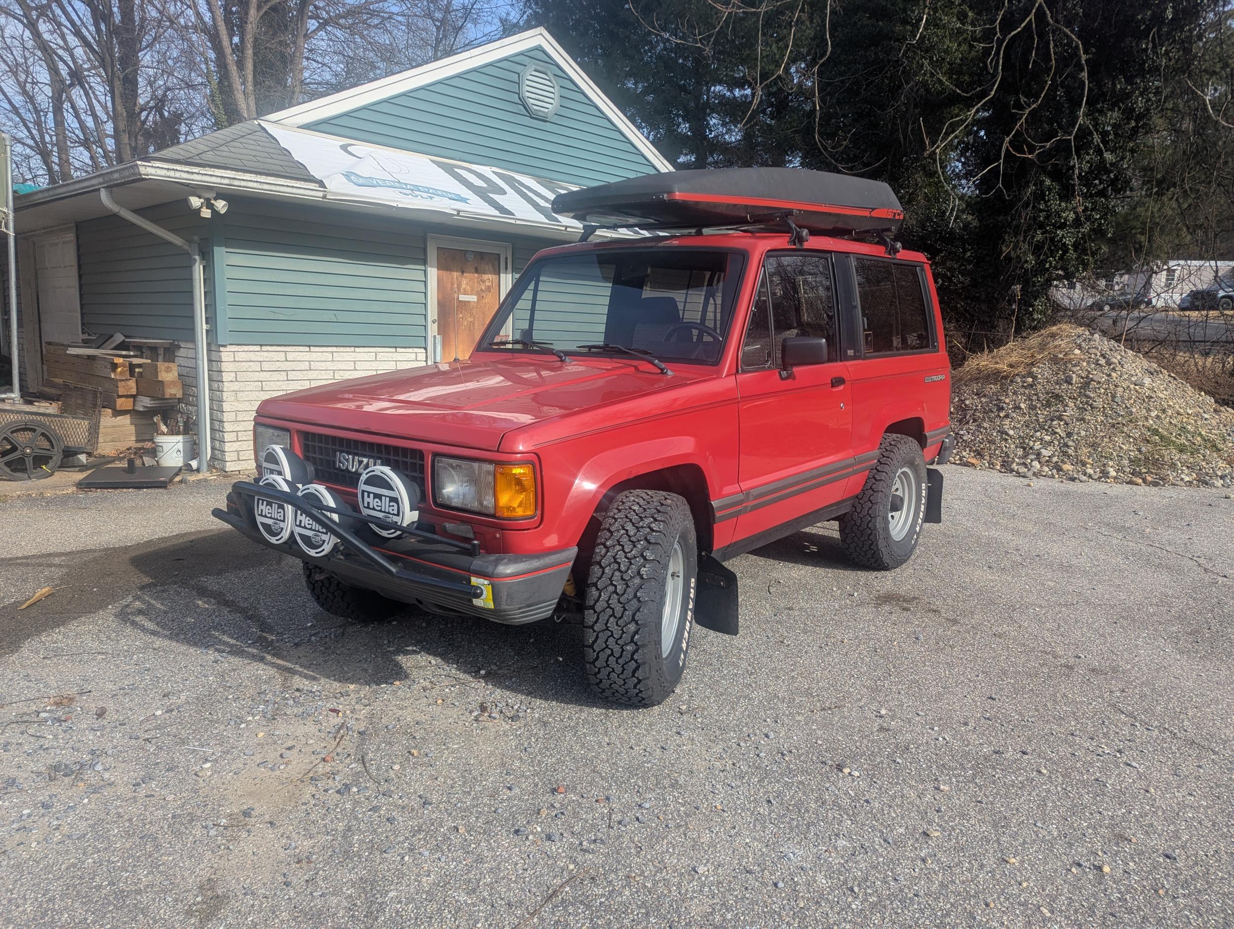56k-Mile 1989 Isuzu Trooper RS