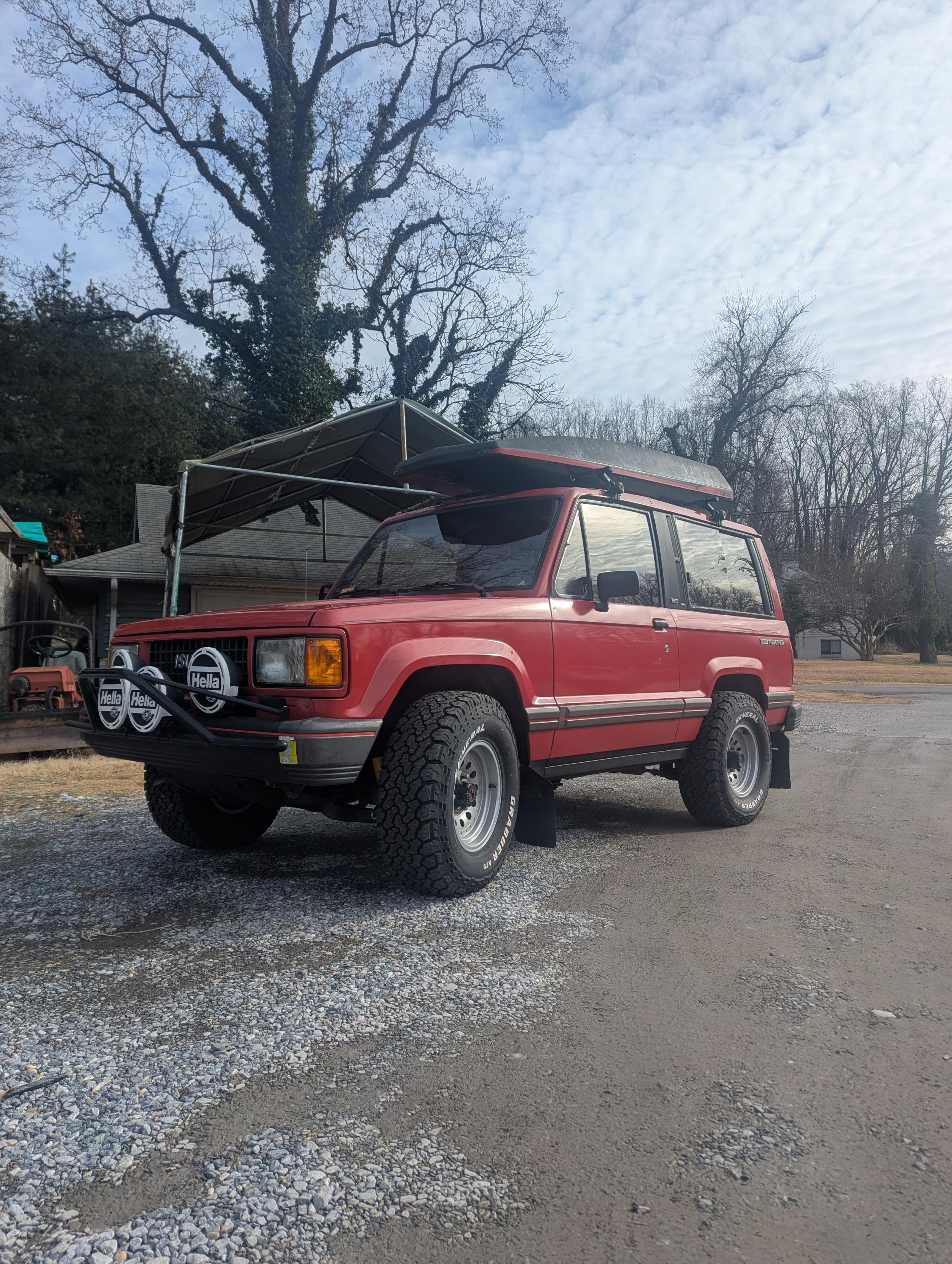 56k-Mile 1989 Isuzu Trooper RS