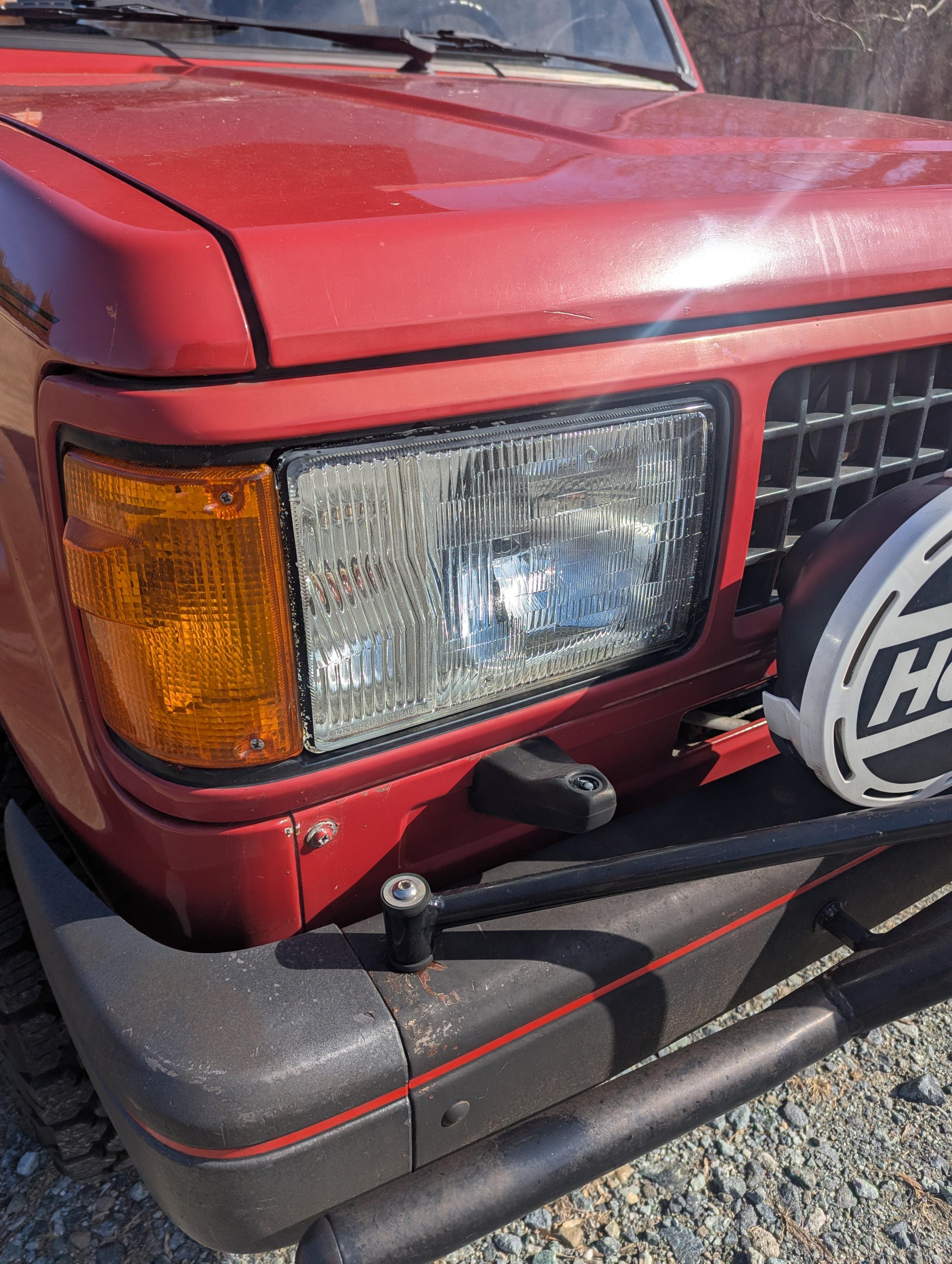 56k-Mile 1989 Isuzu Trooper RS