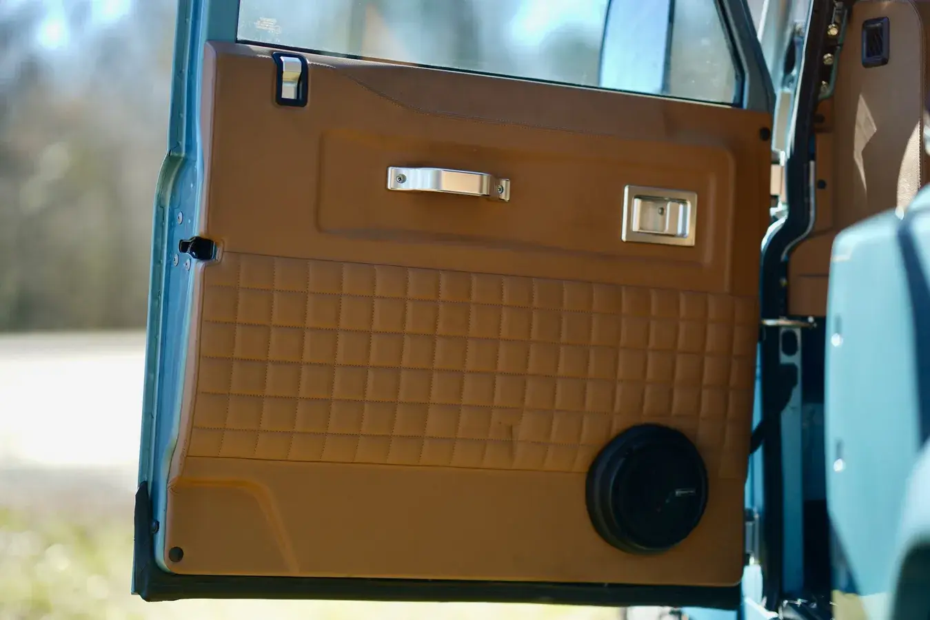 2022 Osprey Defender