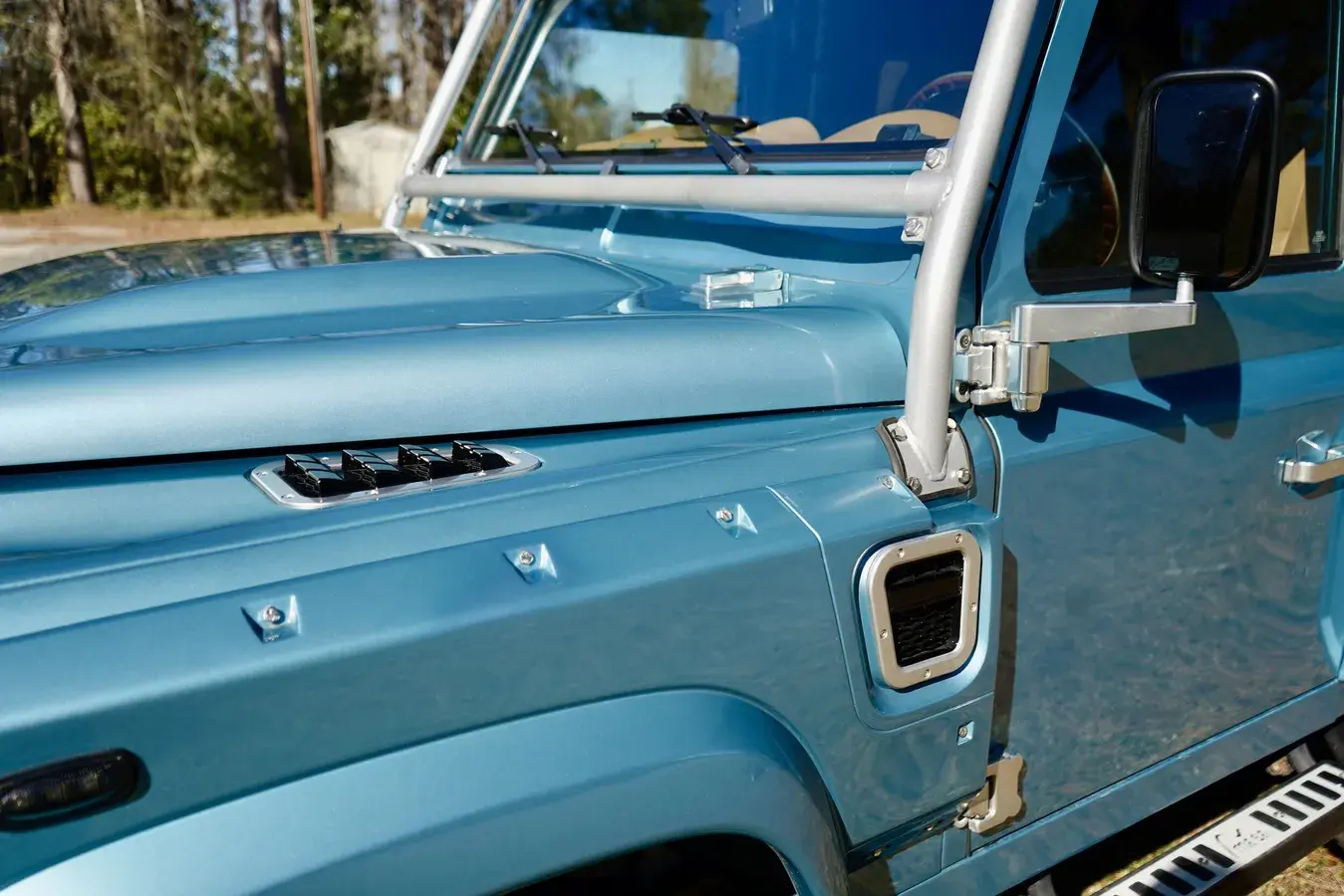 2022 Osprey Defender