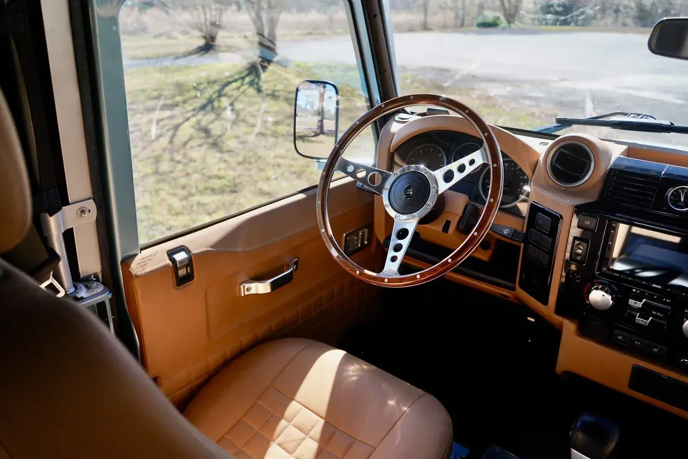 2022 Osprey Defender