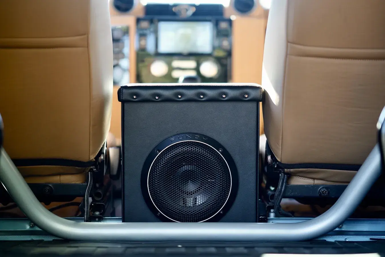 2022 Osprey Defender