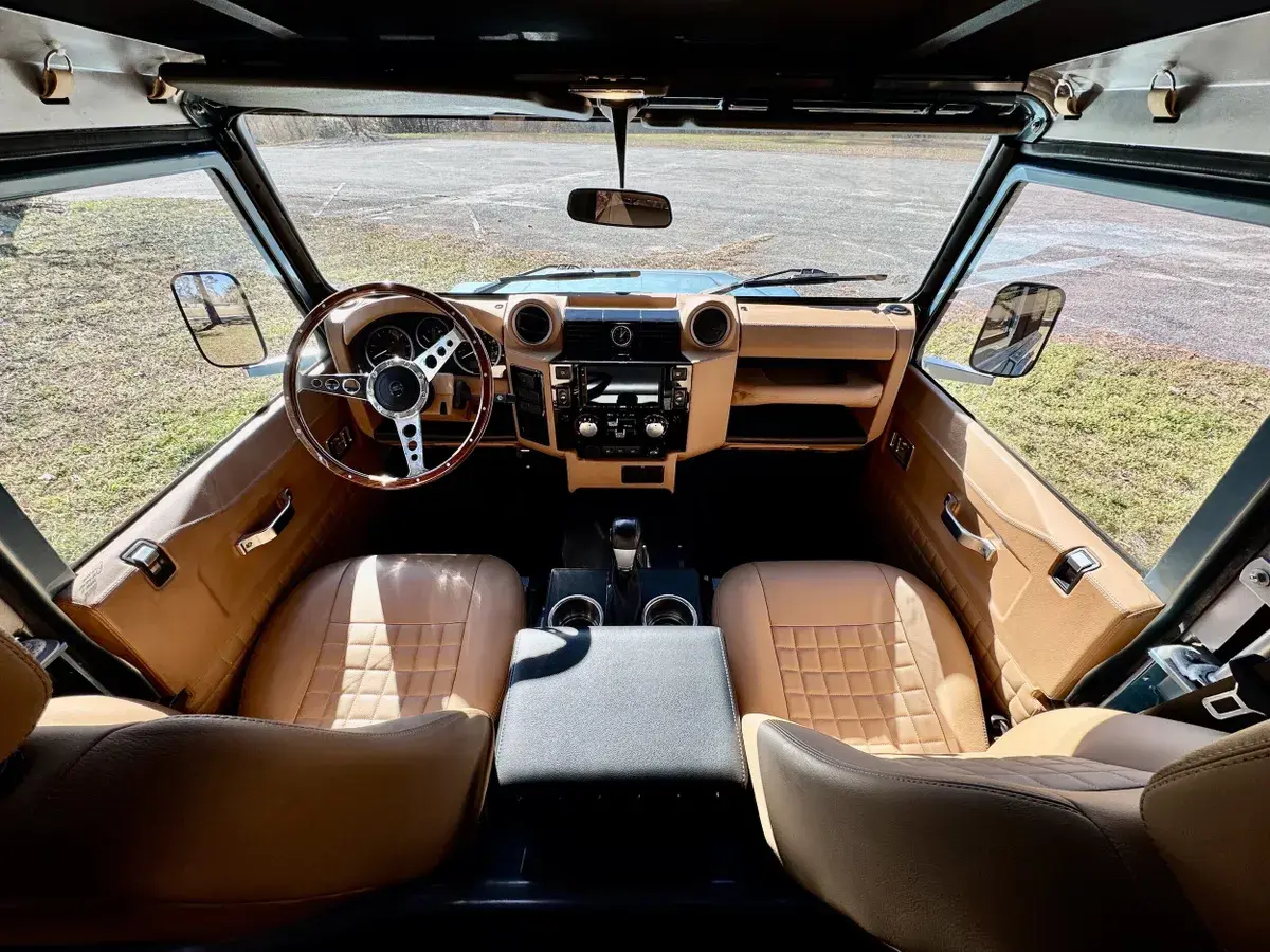 2022 Osprey Defender