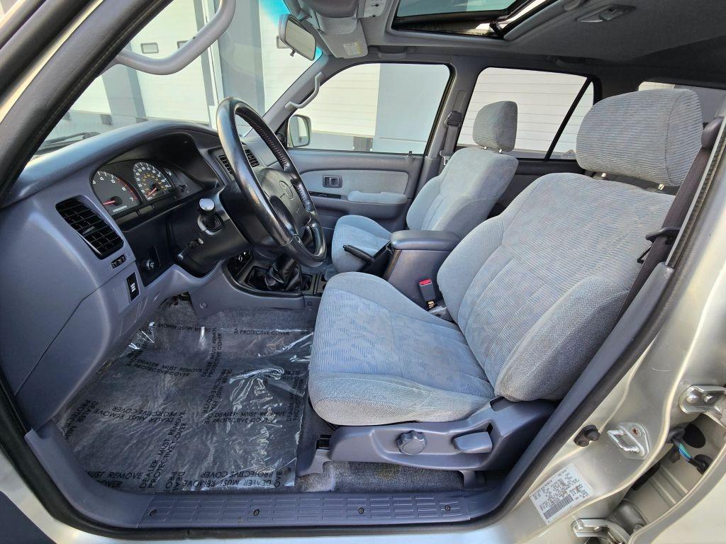 2000 Toyota 4Runner SR5