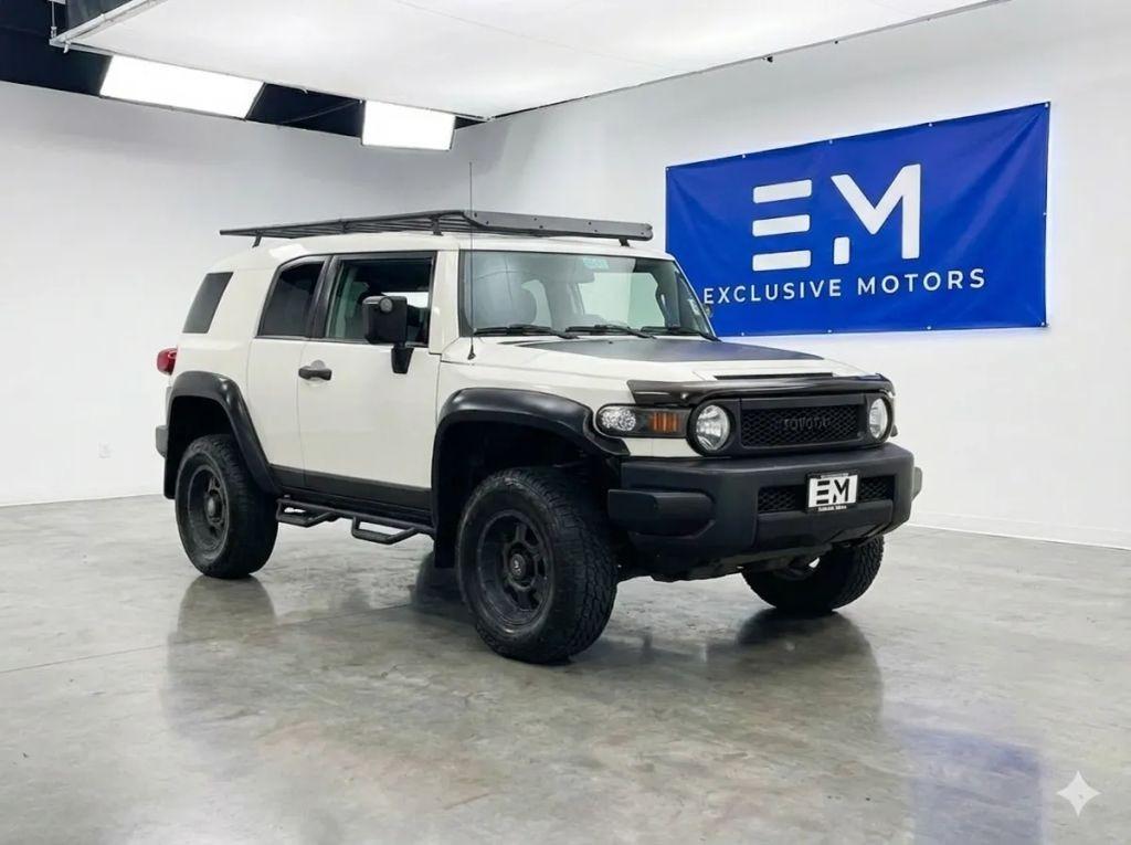 2014 Toyota FJ Cruiser - 3
